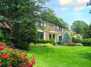 16 Faber Dr, Hawthorne, NJ 07506