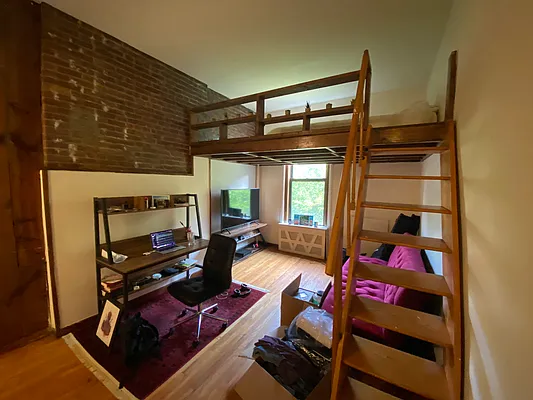 Rented by Guidance Realty Corp. | media 21