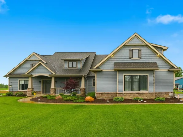 9344 Garman Rd, Leo, IN 46765