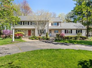10 Seminole Rd, Canton, MA 02021