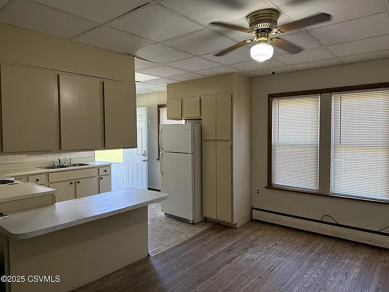 332 Fair St #B — Photo 2