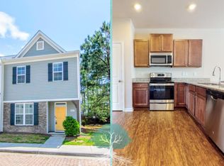 8842 Commons Townes Dr, Raleigh, NC 27616