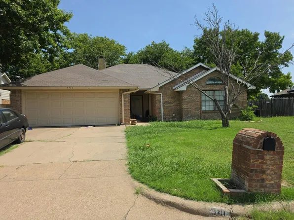 541 Blue Haze Dr, Fort Worth, TX 76108