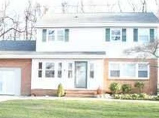 5 Fabio Ct, Neptune, NJ 07753