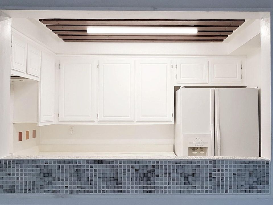 1st image of 1709 W Garvey Ave #9