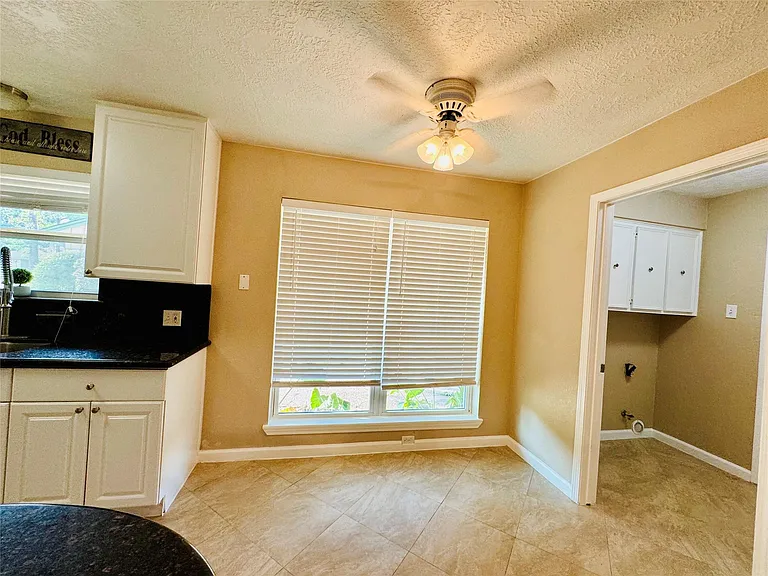 28922 Savannah Dr — Photo 20