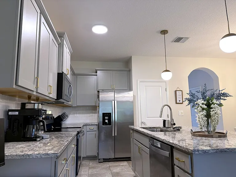 6604 Serenity Fall Ln — Photo 15