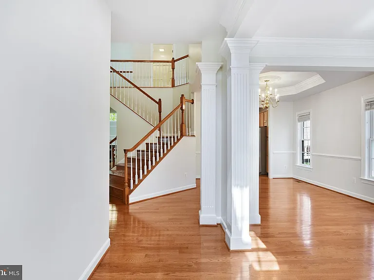 8416 Churchside Dr — Photo 39