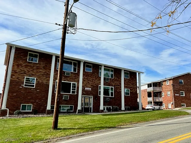 2 bed, 1000 sqft, $1,000 — Photo 2