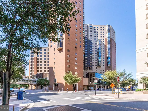 900 Stafford St #2222, Arlington, VA 22203