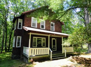 2817 Route 390, Canadensis, PA 18325