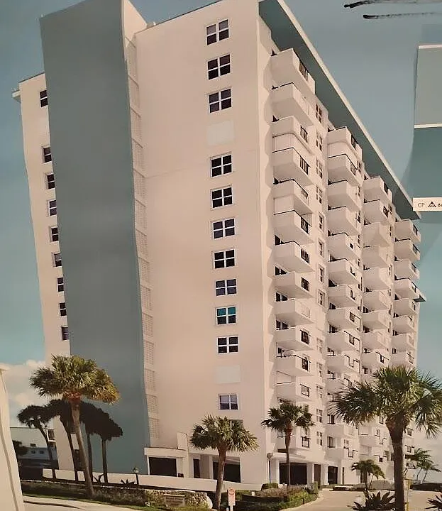 2000 S Ocean Blvd #6-L