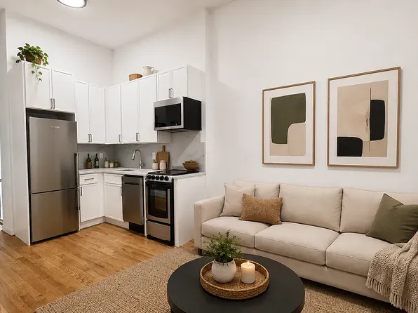 52 Saint Marks Pl APT 3C, New York, NY 10003