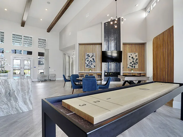 Valley View — Photo 2