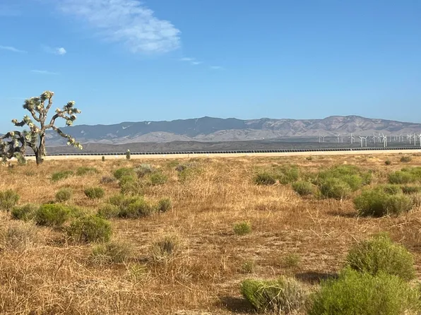135th W Avenue A St #W, Rosamond, CA 93560