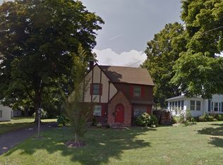 95 Old Mill Rd, Middletown, CT 06457