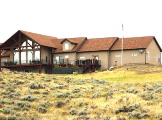 41 Moss Rock Rd, Lander, WY 82520
