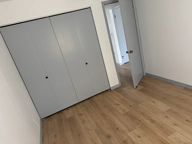 251 E Rimini Ct #3B — Photo 5