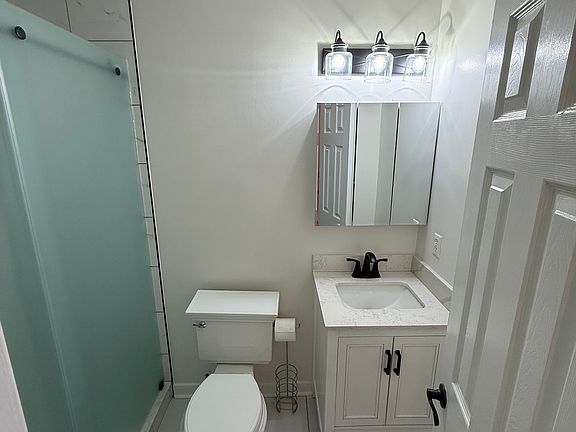5th image of 11812 Duxbury Pl