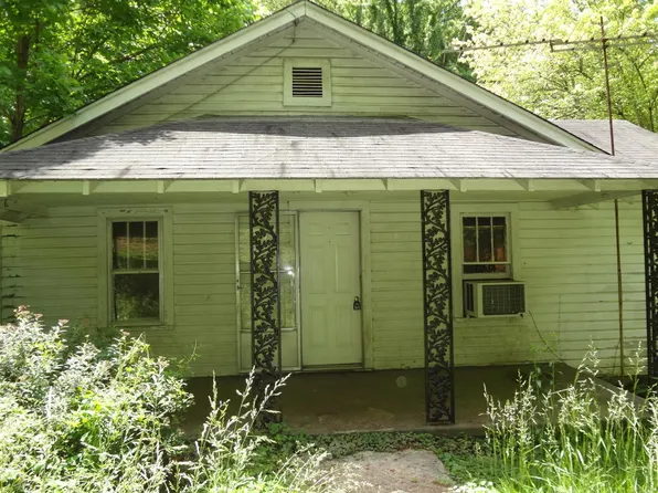 184 Tub Springs Rd, Harriman, TN 37748