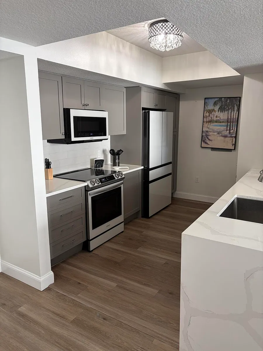 Building Photo - 1551 N Flagler Dr #905