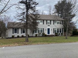 1128 Stirling Dr, Danville, KY 40422