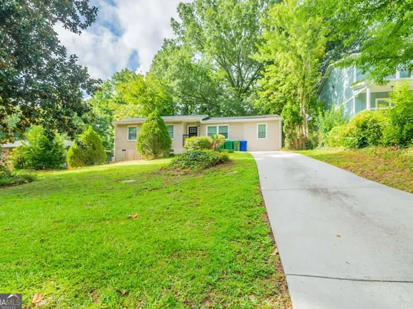 3185 Bluebird Ln, Decatur, GA 30032
