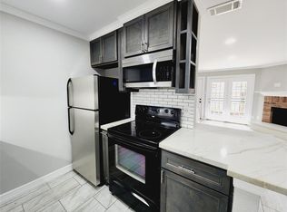 7402 Alabonson Rd UNIT 301, Houston, TX 77088