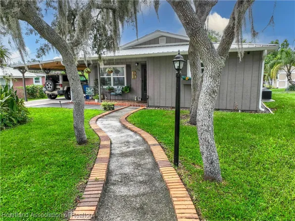 232 Micco Ave, Sebring, FL 33870