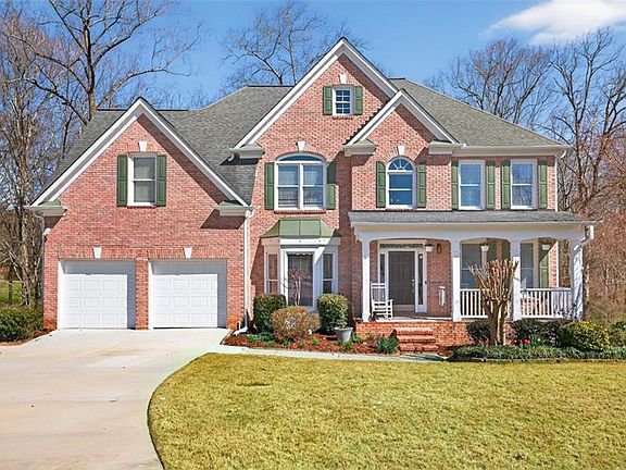 2nd image of 1524 Lake Heights Cir