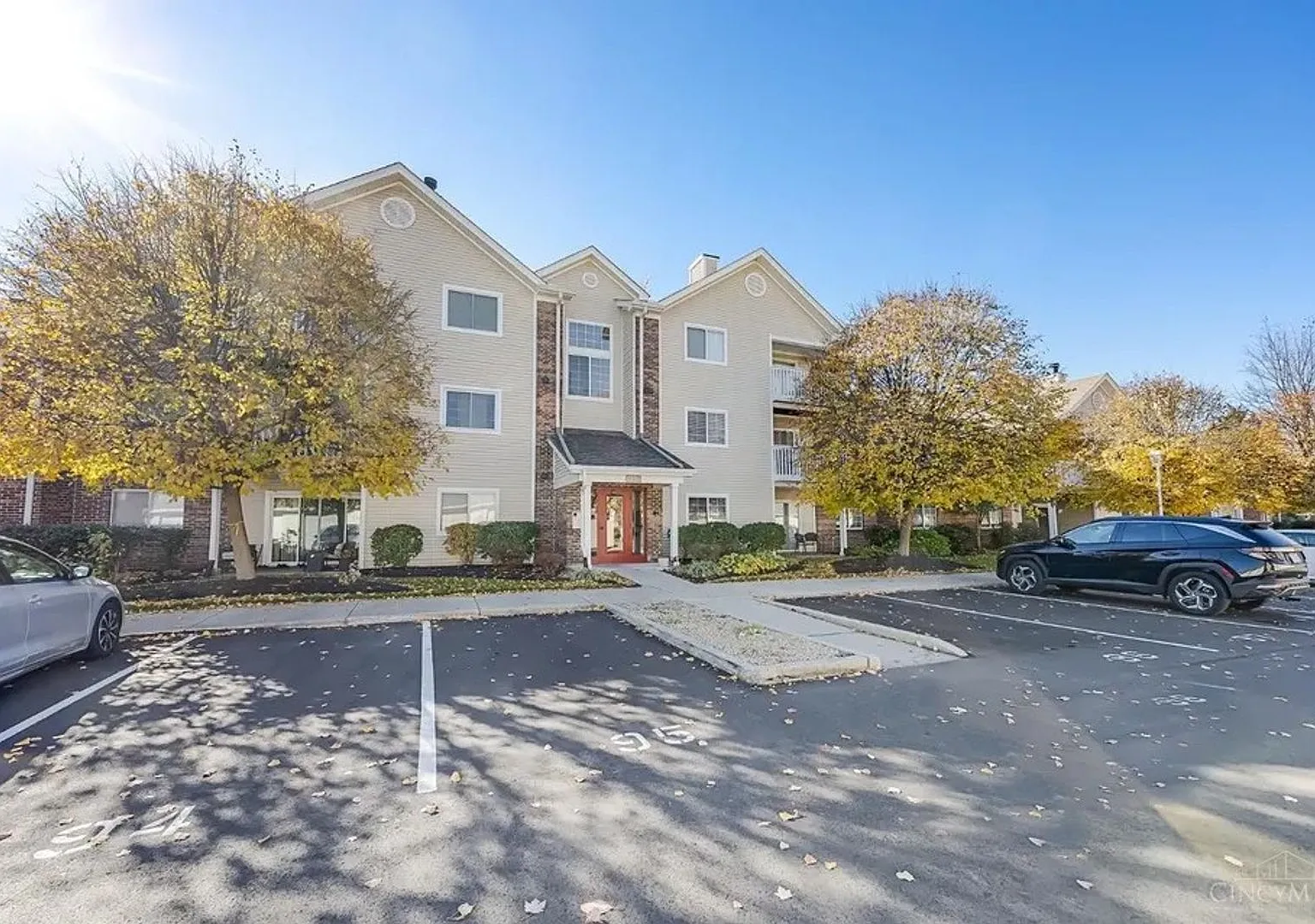 *Move In Special* 2 Bedroom Condo in Loveland — Photo 2