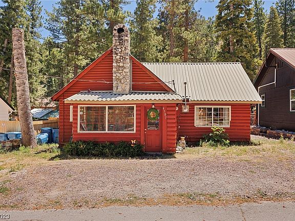 2nd image of 4587 Yellow Pine Ave