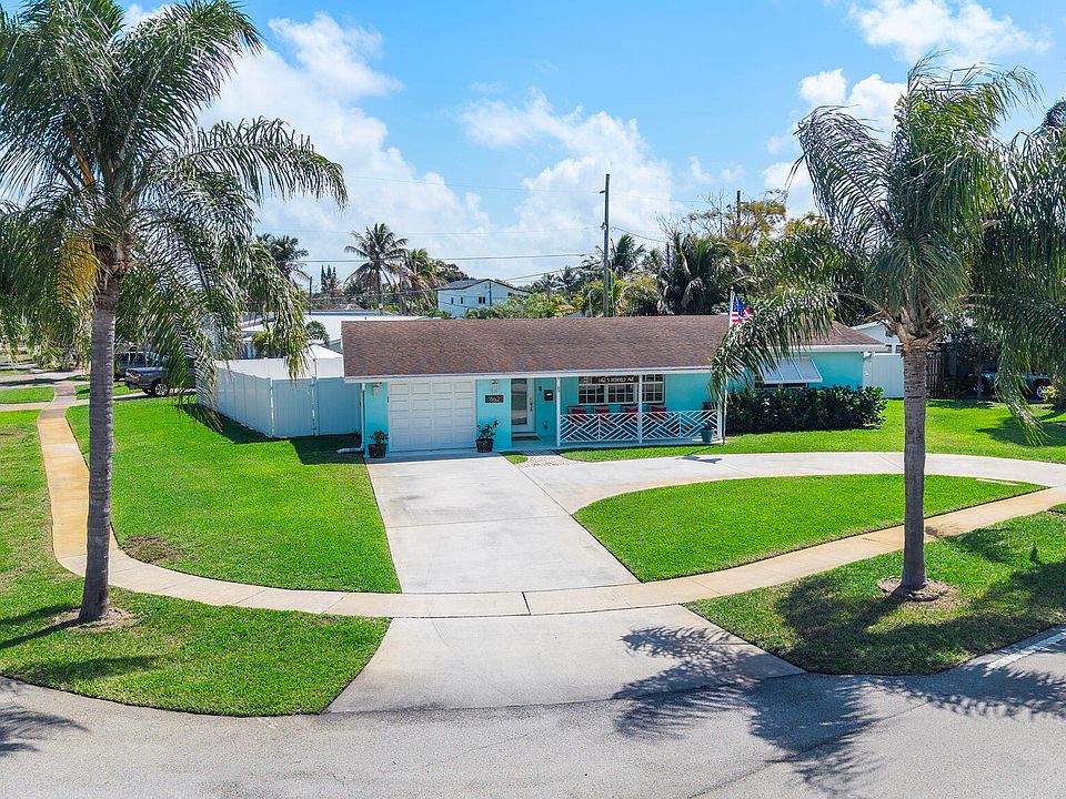 1st image of 1162 S Deerfield Avenue Avenue