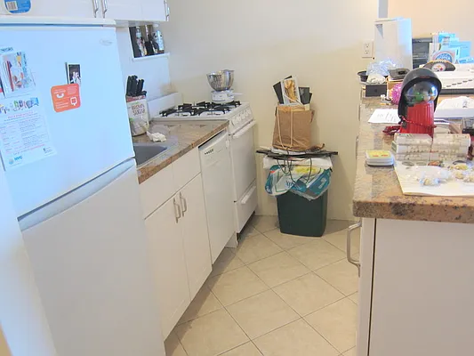 Rented by Chartwell Manhattan Realty | media 12