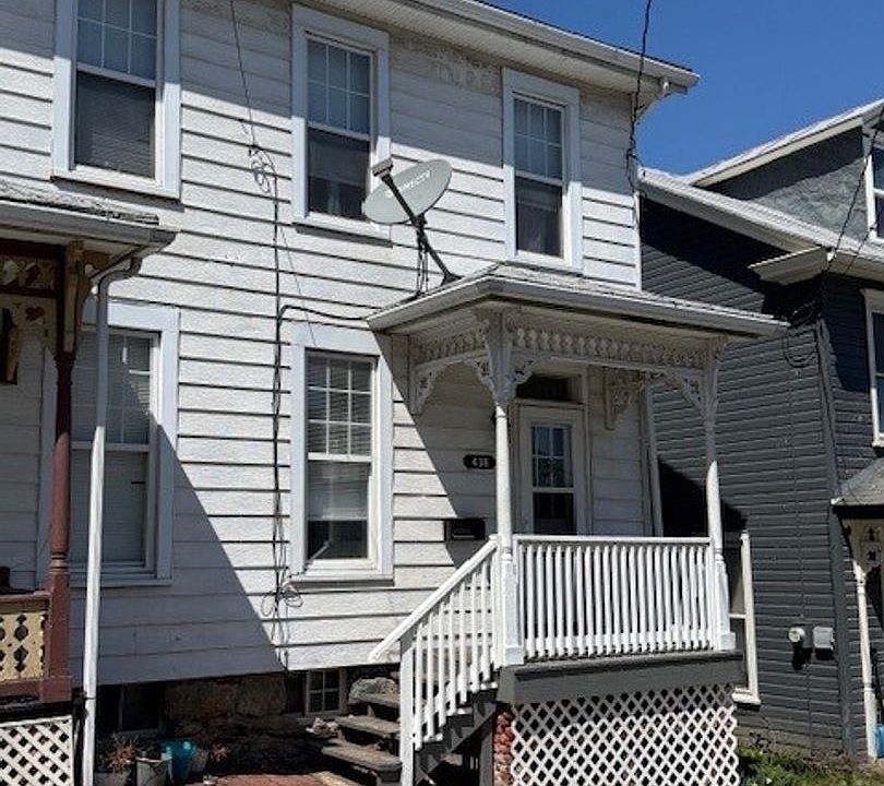 1st image of 438 Mulberry St
