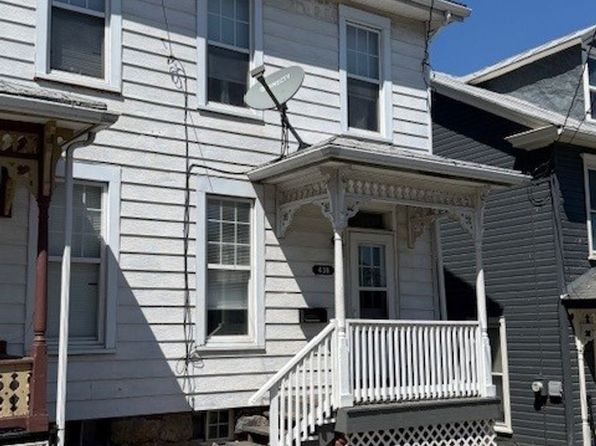438 Mulberry St