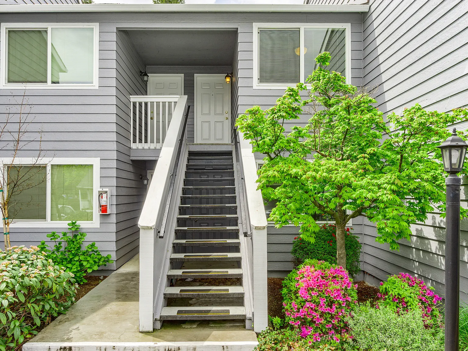 101 W Bolz Rd — Photo 1