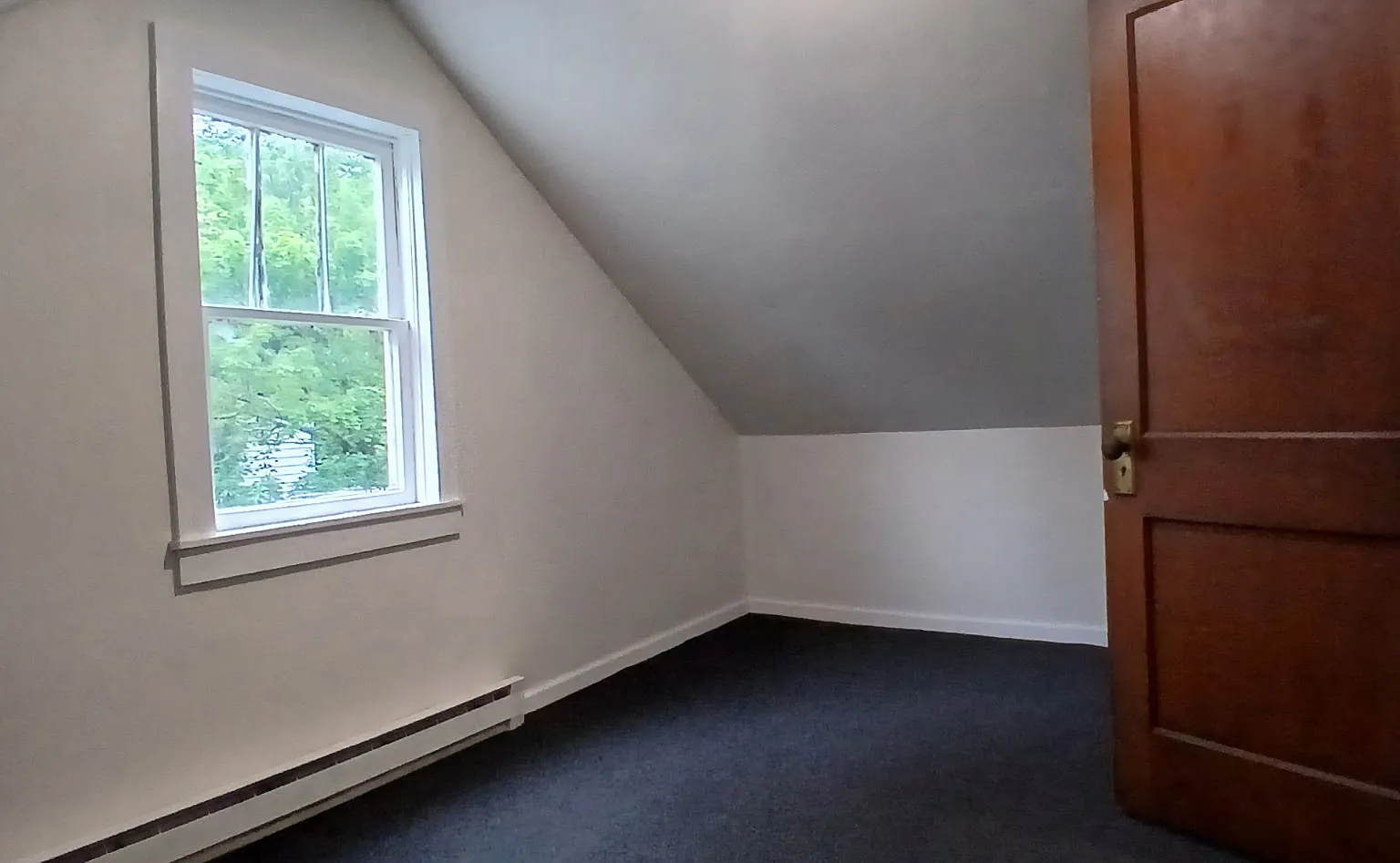 3 bed, 1221 sqft, $1,150 — Photo 1
