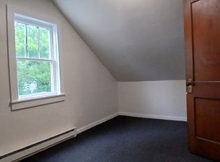 23 Coal St #2, Middleport, PA 17953