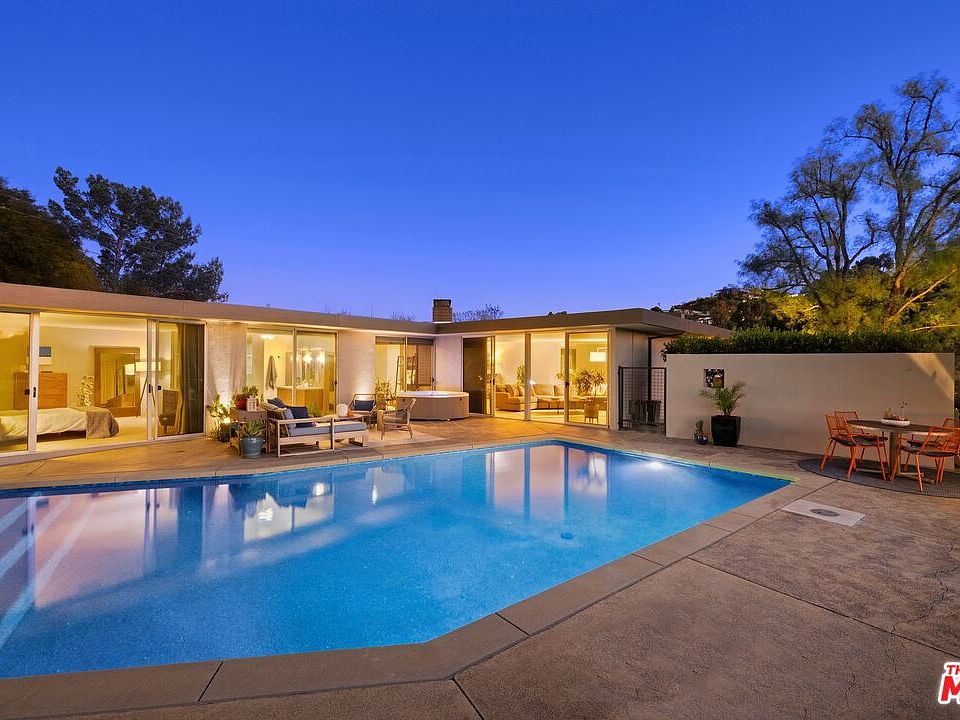 1st image of 3523 Beverly Ridge Dr