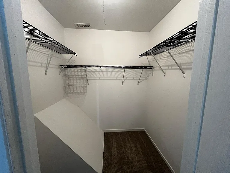 634 Nantucket Way — Photo 10
