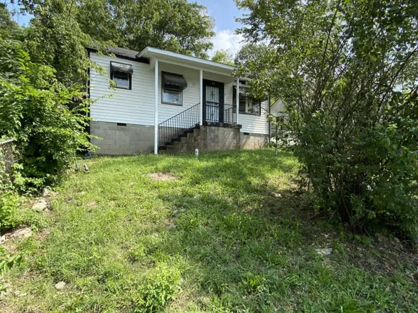 300 Sentinel Dr, Nashville, TN 37209