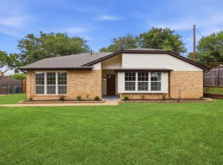 6415 High Country Trl, Arlington, TX 76016