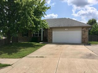 1306 War Admiral Dr, Columbia, MO 65202