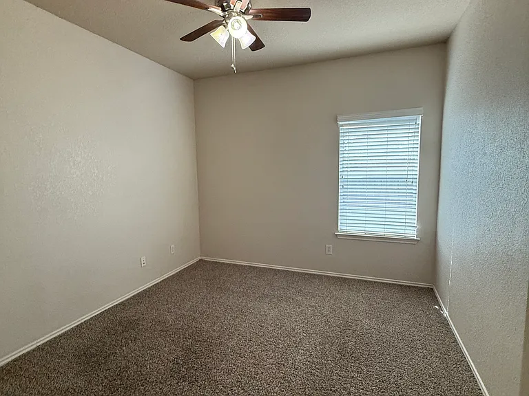 1141 Kite Cor — Photo 13
