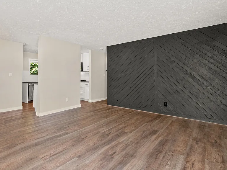 5237 NE Alberta St — Photo 6