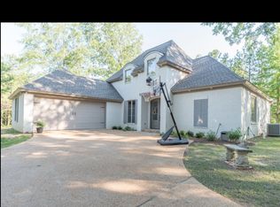 100 Champs Way, Starkville, MS 39759