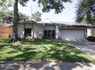 3035 Wagon Trail Dr, Sugar Land, TX 77479
