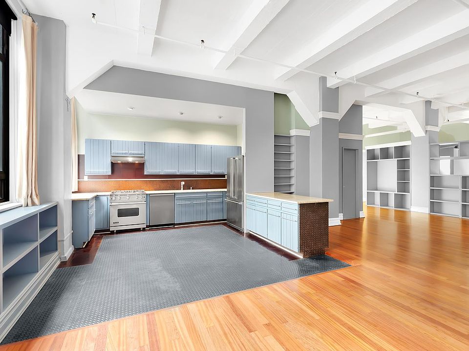 1st image of 348 W 38th St #7B