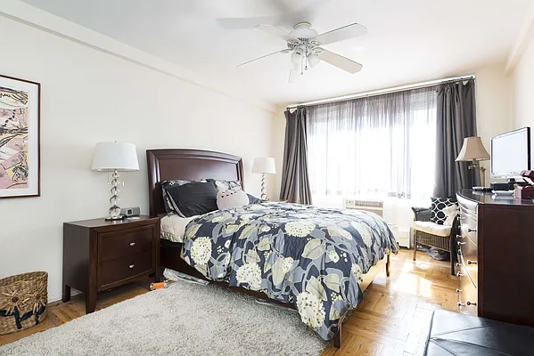 Rented by AIB Management Corp | media 3